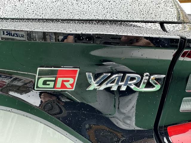 ＧＲヤリス ＲＺ　ハイパフォーマンス　走行距離１５ｋｍ　ＧＲ－ＦＯＵＲ（４ＷＤ）　６ＭＴ　ＢＢＳ製鍛造アルミホイール　シートヒーター　ステアリングヒーター　ディスプレイオーディオ　ＪＢＬプレミアムサウンドシステム　登録済未使用車（13枚目）