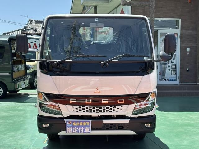 キャンター 全低床　平ボディ　２ｔ　フォグランプ　電動格納ドアミラー　追突防止　車線逸脱警報装置　スマートキー　ＬＥＤヘッドライト　パワーウィンドー　フォグランプ　アイドリングストップ（30枚目）