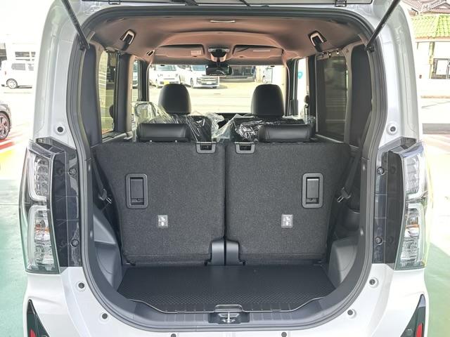 タント カスタムＸ　プレミアムプラン（フロントメッキパック＆リヤメッキパック）装着車　スマートアシスト　ＬＥＤヘッド＆フォグランプ　電動パーキングブレーキ　両側パワースライドドア　シートヒーター　届出済未使用車（12枚目）