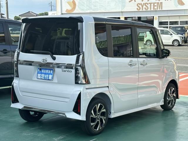 タント カスタムＸ　プレミアムプラン（フロントメッキパック＆リヤメッキパック）装着車　スマートアシスト　ＬＥＤヘッド＆フォグランプ　電動パーキングブレーキ　両側パワースライドドア　シートヒーター　届出済未使用車（15枚目）