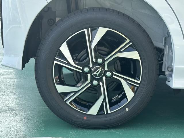タント カスタムＸ　プレミアムプラン（フロントメッキパック＆リヤメッキパック）装着車　スマートアシスト　ＬＥＤヘッド＆フォグランプ　電動パーキングブレーキ　両側パワースライドドア　シートヒーター　届出済未使用車（16枚目）