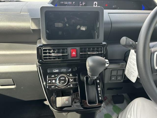 タント カスタムＸ　プレミアムプラン（フロントメッキパック＆リヤメッキパック）装着車　スマートアシスト　ＬＥＤヘッド＆フォグランプ　電動パーキングブレーキ　両側パワースライドドア　シートヒーター　届出済未使用車（26枚目）