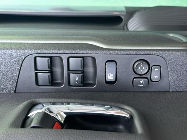 ハスラー タフワイルド　純正ドアバイザー付　タフワイルド専用エクステリア＆インテリア　スズキセーフティサポート　アダプティブクルーズコントロール　ＬＥＤヘッド＆フォグランプ　運転席・助手席シートヒーター　届出済未使用車（14枚目）