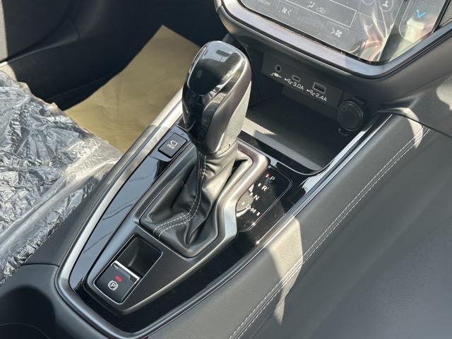 ＷＲＸ Ｓ４ ＳＴＩスポーツシャープ　純正ナビゲーション　全方位カメラ　スマートキー　ＬＥＤヘッドライト　フルオートエアコン　シートヒーター　パワーシート　革巻きハンドル　オートクルーズコントロール　パドルシフト　アルミペダル（21枚目）