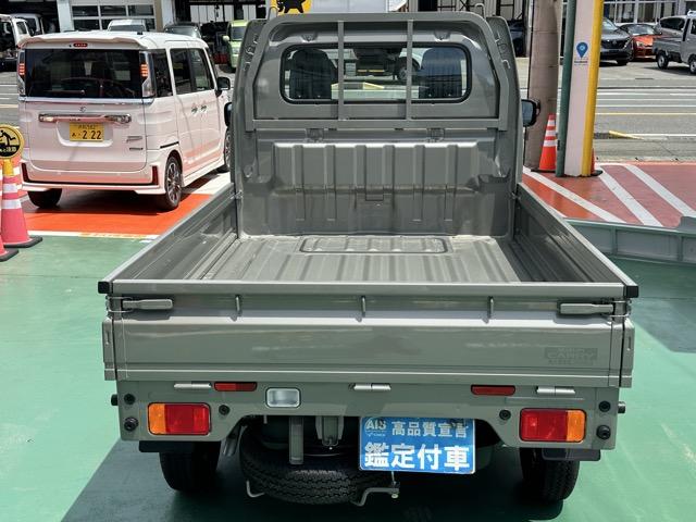 キャリイトラック ＫＣエアコン・パワステ　４ＷＤ　ＡＴ　セーフティサポート装着車　純正ラジオ　パワーウィンドー　クリアランスソナー　アイドリングストップ　オートライト　エアコン　パワステ　届出済未使用車（8枚目）