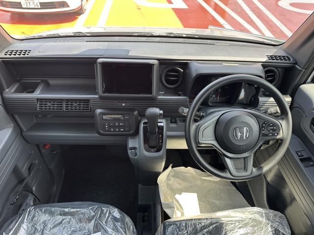 Ｎ－ＶＡＮ Ｇ　２ＷＤ　ＣＶＴ　ホンダセンシング　マルチリフレクターハロゲンヘッドライト　運転席用＆助手席用ｉ－ＳＲＳエアバッグシステム　アクセサリーソケット（ＤＣ１２Ｖ）　ユーティリティーナット　届出済未使用車（8枚目）