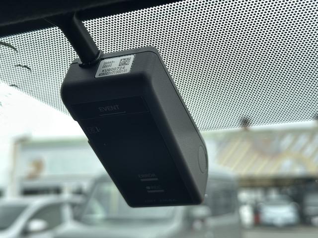 ＧＲ８６ ＲＺ　走行距離６，７９８ＫＭ　６ＭＴ　ＥＴＣ　スマートキー　ＬＥＤヘッドライト　フルオートエアコン　シートヒーター　革巻きハンドル　オートクルーズコントロール　アルミホイール　電動格納ドアミラー（19枚目）