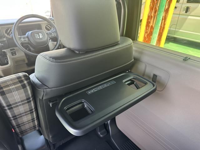 Ｎ－ＢＯＸジョイ ターボ　ホンダセンシング　ＬＥＤヘッドランプ　両側パワースライドドア　本革巻ステアリング　パドルシフト　シートヒーター　ロールサンシェード　シートバックテーブル　専用エクステリア＆インテリア　ディーラー試乗車（11枚目）