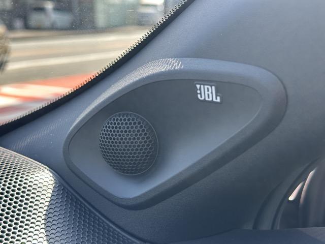 ＧＲヤリス ＲＺ　ハイパフォーマンス　走行距離９，１０６ｋｍ　４ＷＤ　８ＡＴ　ディスプレイオーディオ　ＪＢＬサウンドシステム　クーリング／コンフォートパッケージ　本革巻ステアリング　パドルシフト　シートヒーター　ステアリングヒーター（21枚目）