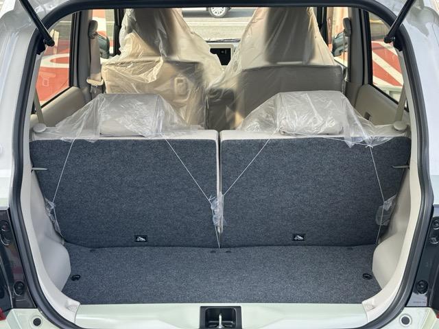 アルトラパン Ｘ　全方位モニター用カメラパッケージ装着車　セーフティサポート　ＬＥＤヘッドランプ　運転席・助手席シートヒーター　プレミアムＵＶ＆ＩＲカットガラス　メッキフロントグリル　１４インチＡＷ　届出済未使用車（11枚目）