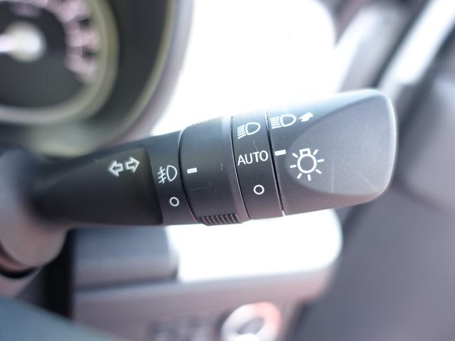 ムーヴキャンバス ストライプスＧ　スマートキー　ＬＥＤヘッドライト　両側パワースライドドア　オートエアコン　シートヒーター　電気式パーキングブレーキ　ＵＳＢ充電ソケット　フォグランプ　オートライト　衝突被害軽減ブレーキ　届出済未使用車（22枚目）
