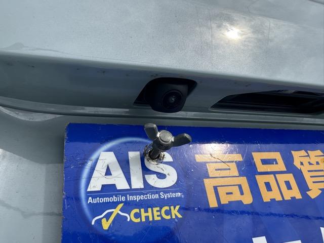 Ｎ－ＢＯＸ ファッションスタイル　コンフォートパッケージ装着車／運転席・助手席シートヒーター　パワースライドドア　リアセンターアームレスト　シートバックテーブル　オートリトラミラー　ホンダセンシング　ＬＥＤヘッドライト　届出済未使用車（12枚目）