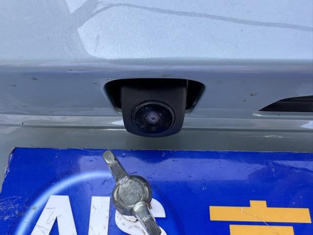 Ｎ－ＢＯＸ ファッションスタイル　コンフォートパッケージ装着車／シートヒーター　パワースライドドア　リアセンターアームレスト　シートバックテーブル　オートリトラミラー　ホンダセンシング　ＬＥＤヘッドライト　ディーラー試乗車（12枚目）