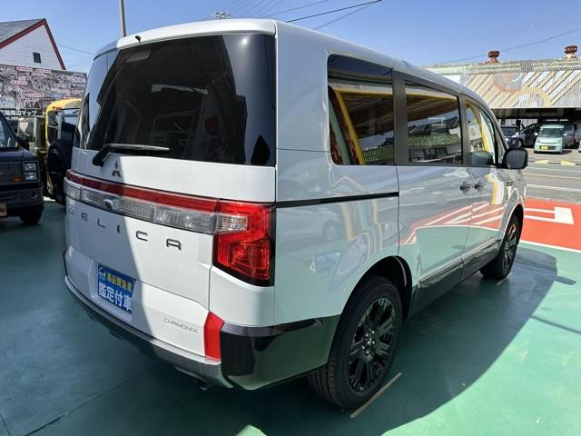 デリカＤ：５ シャモニー　７人乗り　特別仕様車　オリジナルナビ取付パッケージ装着車　ＣＨＡＭＯＮＩＸ専用装備／コンビネーションシート生地　木目調アクセントパネル　デカール　フロントグリル　アルミホイール（21枚目）