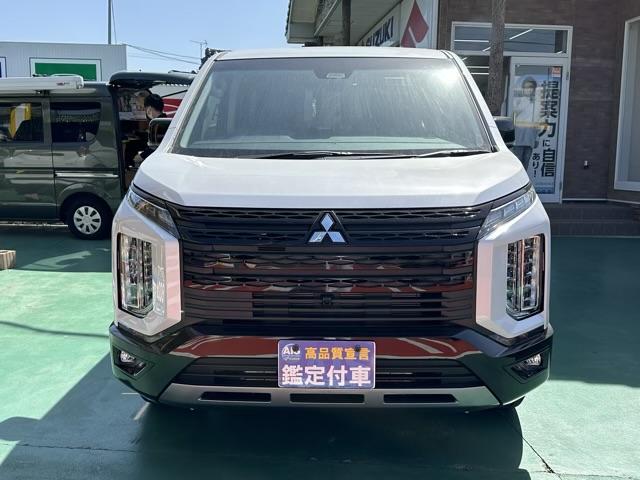 デリカＤ：５ シャモニー　７人乗り　特別仕様車　オリジナルナビ取付パッケージ装着車　ＣＨＡＭＯＮＩＸ専用装備／コンビネーションシート生地　木目調アクセントパネル　デカール　フロントグリル　アルミホイール（48枚目）
