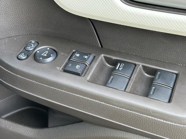 Ｎ－ＢＯＸ Ｌ　ディスプレイオーディオ（ＷＸ－２１１Ｃ）・ＥＴＣ・バックモニター付　ホンダセンシング　ＬＥＤヘッドランプ　パワースライドドア　電子制御パーキングブレーキ　運転席・助手席シートヒーター　スマートキー（17枚目）