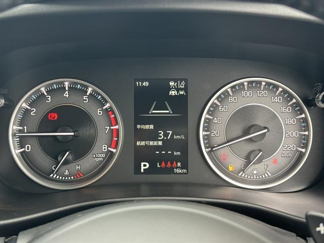 フロンクス ベースグレード　２ＷＤ　全方位モニター付メモリーナビゲーション　セーフティサポート　ＬＥＤヘッドランプ　アダプティブクルーズコントロール　電動パーキングブレーキ　シートヒーター　本革巻ステアリング　登録済未使用車（28枚目）