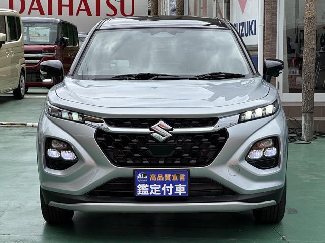 フロンクス ベースグレード　２ＷＤ　全方位モニター付メモリーナビゲーション　セーフティサポート　ＬＥＤヘッドランプ　アダプティブクルーズコントロール　電動パーキングブレーキ　シートヒーター　本革巻ステアリング　登録済未使用車（31枚目）