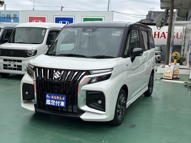 ソリオバンディット ハイブリッドMV スマートキー LEDヘッドライト 両側パワースライドドア フルオートエアコン ロールサンシェード シートバックテーブル サーキュレーター ヘッドアップディスプレイ 革巻きハンドル 登録済未使用車(4枚目)