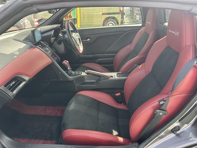 Ｓ６６０ モデューロＸ　走行距離７，８５６ｋｍ　ＣＶＴ　純正ナビ・バックモニター・ＥＴＣ・社外マフラー（ＮＵＲ－ＳＰＥＣ）・ドラレコ付　ＬＥＤヘッドランプ　シートヒーター　スポーツレザーシート　クルーズコントロール（6枚目）