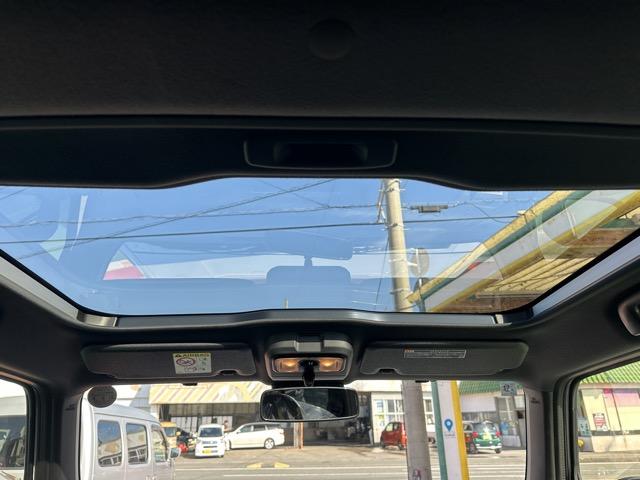 タフト Gターボ ダーククロムベンチャー 特別仕様車 9インチスマホ連携ディスプレイオーディオ スマートアシスト LEDヘッドランプ スカイフィールトップ 運転席・助手席シートヒーター 電動パーキングブレーキ バックモニター 届出済未使用車(9枚目)