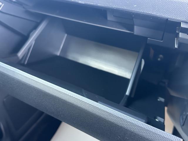 タフト Gターボ ダーククロムベンチャー 特別仕様車 9インチスマホ連携ディスプレイオーディオ スマートアシスト LEDヘッドランプ スカイフィールトップ 運転席・助手席シートヒーター 電動パーキングブレーキ バックモニター 届出済未使用車(20枚目)