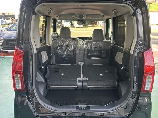 タント Xリミテッド 9インチスマホ連携ディスプレイオーディオ 両側パワースライドドア スマートアシスト LEDヘッドランプ 電動パーキングブレーキ 運転席・助手席シートヒーター シートバックテーブル 届出済未使用車(13枚目)