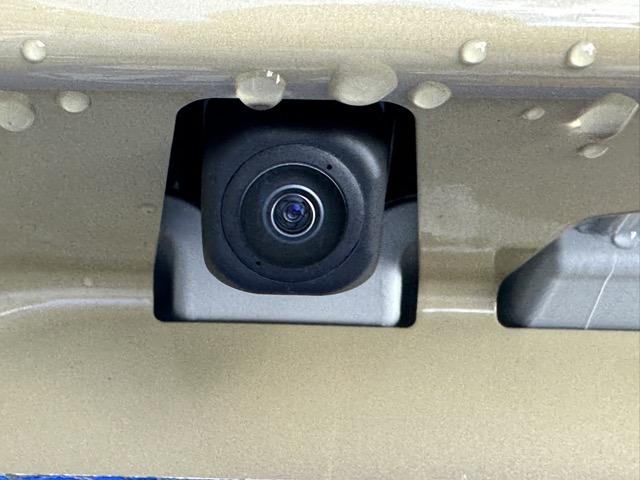 タント Ｘリミテッド　９インチスマホ連携ディスプレイオーディオ　両側パワースライドドア　スマートアシスト　ＬＥＤヘッドランプ　電動パーキングブレーキ　運転席・助手席シートヒーター　シートバックテーブル　届出済未使用車（12枚目）