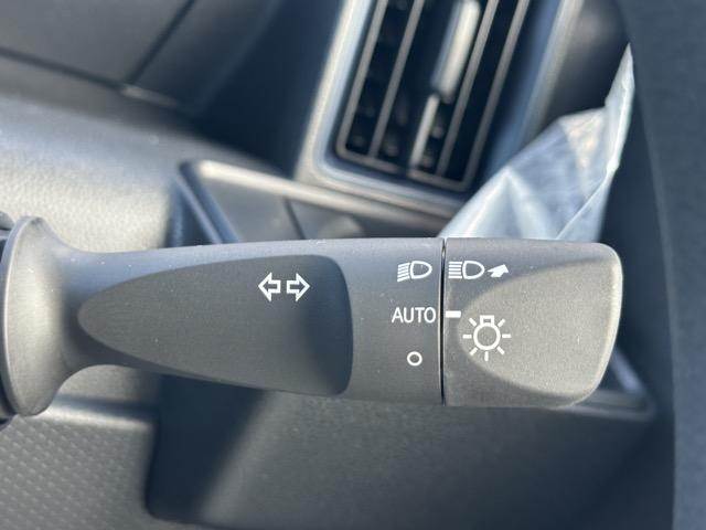 タント Ｘリミテッド　９インチスマホ連携ディスプレイオーディオ　両側パワースライドドア　スマートアシスト　ＬＥＤヘッドランプ　電動パーキングブレーキ　運転席・助手席シートヒーター　シートバックテーブル　届出済未使用車（27枚目）