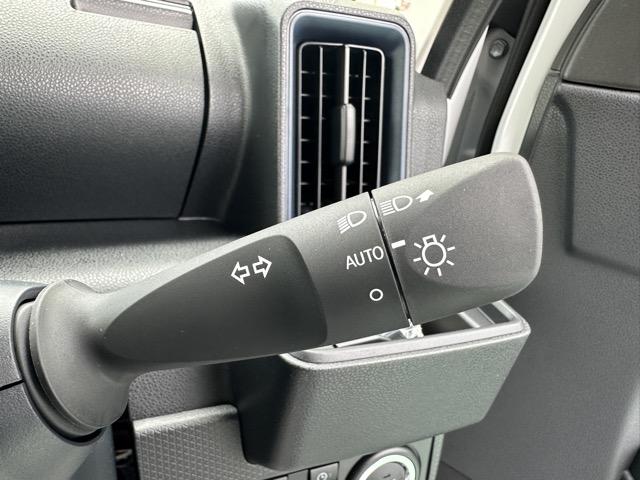 タント Xリミテッド 9インチスマホ連携ディスプレイオーディオ 両側パワースライドドア スマートアシスト LEDヘッドランプ 電動パーキングブレーキ 運転席・助手席シートヒーター シートバックテーブル 届出済未使用車(26枚目)