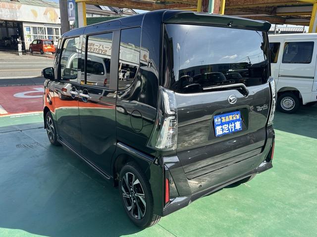 タント カスタムＸリミテッド　特別仕様車　スマートクルーズパック　９インチスマホ連携ディスプレイオーディオ　スマートアシスト　ＬＥＤヘッドランプ　両側パワースライドドア　電動パーキングブレーキ　ロールサンシェード　届出済未使用車（5枚目）