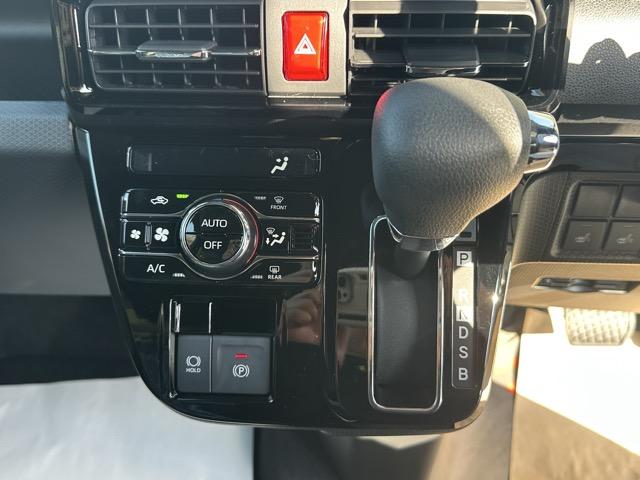 タント カスタムＸリミテッド　特別仕様車　スマートクルーズパック　９インチスマホ連携ディスプレイオーディオ　スマートアシスト　ＬＥＤヘッドランプ　両側パワースライドドア　電動パーキングブレーキ　ロールサンシェード　届出済未使用車（20枚目）