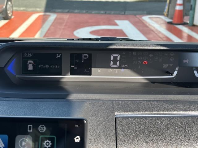 タント カスタムＸリミテッド　特別仕様車　スマートクルーズパック　９インチスマホ連携ディスプレイオーディオ　スマートアシスト　ＬＥＤヘッドランプ　両側パワースライドドア　電動パーキングブレーキ　ロールサンシェード　届出済未使用車（24枚目）