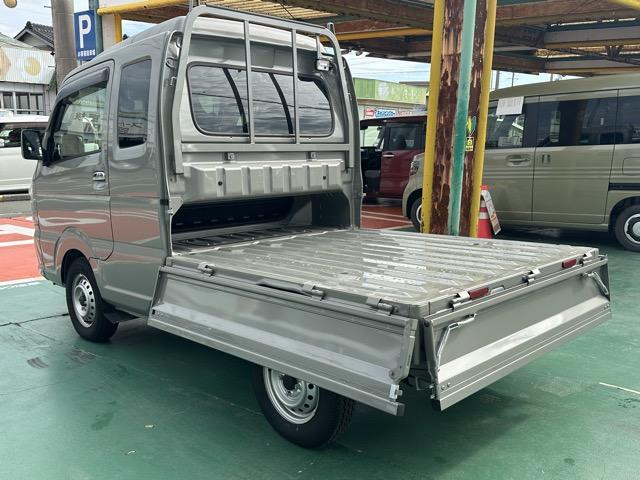 スーパーキャリイ X 4WD 4AT 社外ディスプレイオーディオ キーレス パワーウィンドー 作業灯 ルーフコンソール フォグランプ 衝突被害軽減ブレーキ アイドリングストップ オートライト エアコン パワステ(11枚目)