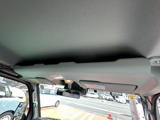 スーパーキャリイ X 4WD 4AT 社外ディスプレイオーディオ キーレス パワーウィンドー 作業灯 ルーフコンソール フォグランプ 衝突被害軽減ブレーキ アイドリングストップ オートライト エアコン パワステ(21枚目)