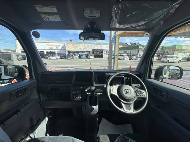 Ｎ－ＶＡＮ Ｇ　２ＷＤ　ＣＶＴ　ホンダセンシング　マルチリフレクターハロゲンヘッドライト　運転席用＆助手席用ｉ－ＳＲＳエアバッグシステム　アクセサリーソケット（ＤＣ１２Ｖ）　キーレスエントリー　届出済未使用車（8枚目）