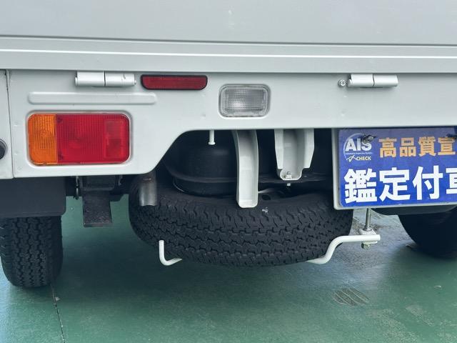 スクラムトラック ＫＣ　２ＷＤ　５ＭＴ　純正ラジオ　オートライト　エアコン　パワステ（10枚目）