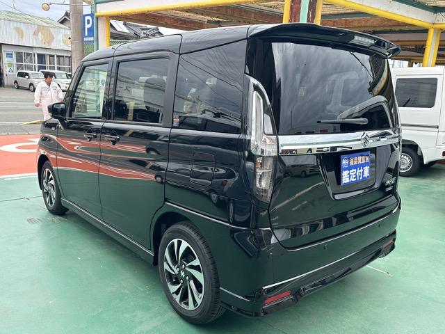 ソリオバンディット ハイブリッドＭＶ　スマートキー　ＬＥＤヘッドライト　両側パワースライドドア　フルオートエアコン　ロールサンシェード　シートバックテーブル　サーキュレーター　ヘッドアップディスプレイ　革巻きハンドル　登録済未使用車（5枚目）