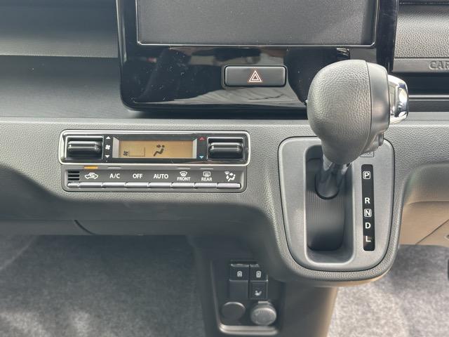 ワゴンRカスタムZ ハイブリッドZX セーフティサポート LEDヘッドランプ LEDフォグランプ  マイルドハイブリッド 運転席シートヒーター USB電源ソケット フルオートエアコン アンブレラホルダー スマートキー 届出済未使用車(17枚目)