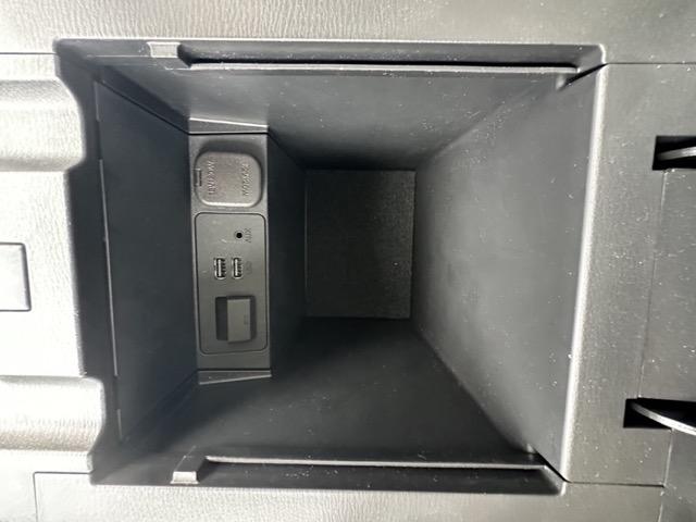 ＣＸ－５ ＸＤ　Ｌパッケージ　４ＷＤ　ＣＤ／ＤＶＤプレーヤー＋地上デジタルＴＶチューナー　Ｂｏｓｅサウンドシステム＋１０スピーカ－　スマートキー　ＬＥＤヘッドライト　バックカメラ　フルオートエアコン　シートヒーター　ＥＴＣ（27枚目）