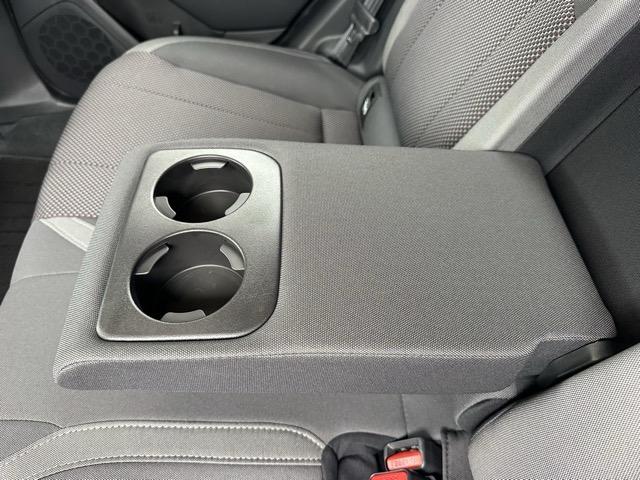 インプレッサ ＳＴ－Ｈ　２ＷＤ　純正ナビゲーション　全方位カメラ　サンルーフ　スマートキー　ＬＥＤヘッドライト　オートエアコン　シートヒーター＆ハンドルヒーター　革巻きハンドル　オートクルーズコントロール　ＵＳＢ充電ソケット（9枚目）