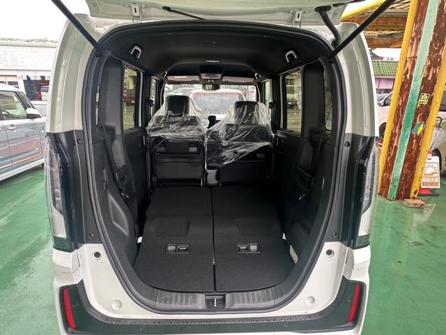 Ｎ－ＢＯＸカスタム ターボ　ホンダセンシング　ダイレクトプロジェクション式フルＬＥＤヘッドライト　両側パワースライドドア　電子制御パーキングブレーキ　オートブレーキホールド機能　運転席＆助手席シートヒーター　届出済未使用車（15枚目）