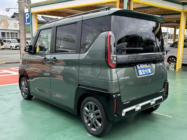 デリカミニ Ｇ　プレミアム　両側電動スライドドア　電動格納式ヒーテッドドアミラー　マイパイロット　ステアリングヒーター　デジタルルームミラー　マルチアラウンドモニター　リヤサーキュレーター　電動パーキングブレーキ　届出済未使用車（5枚目）