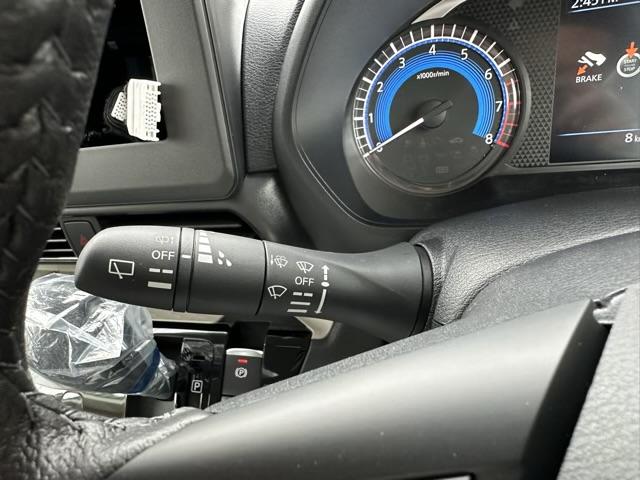 デリカミニ Ｇ　プレミアム　両側電動スライドドア　電動格納式ヒーテッドドアミラー　マイパイロット　ステアリングヒーター　デジタルルームミラー　マルチアラウンドモニター　リヤサーキュレーター　電動パーキングブレーキ　届出済未使用車（20枚目）