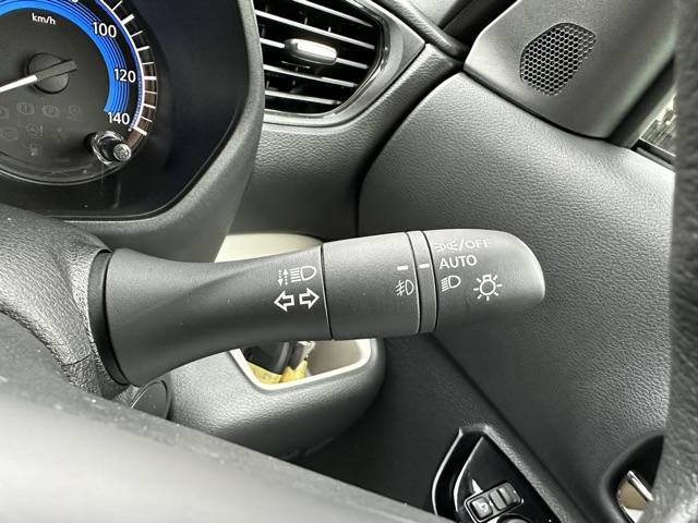 デリカミニ Ｇ　プレミアム　両側電動スライドドア　電動格納式ヒーテッドドアミラー　マイパイロット　ステアリングヒーター　デジタルルームミラー　マルチアラウンドモニター　リヤサーキュレーター　電動パーキングブレーキ　届出済未使用車（21枚目）