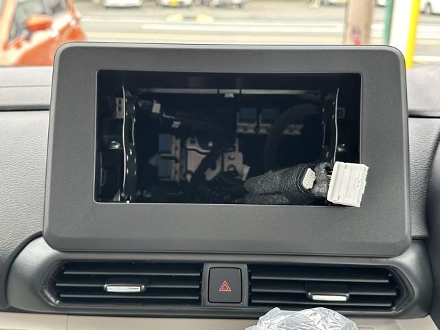 デリカミニ Ｇ　プレミアム　両側電動スライドドア　電動格納式ヒーテッドドアミラー　マイパイロット　ステアリングヒーター　デジタルルームミラー　マルチアラウンドモニター　リヤサーキュレーター　電動パーキングブレーキ　届出済未使用車（26枚目）