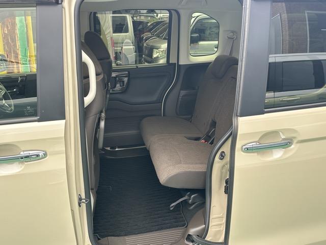 Ｎ－ＢＯＸ Ｌ　コーディネートスタイル　純正ナビ（ＶＸＭ－２２４ＶＦｉ）・バックモニター・ＥＴＣ付　ホンダセンシング　ＬＥＤヘッドランプ　両側パワースライドドア　電子制御パーキングブレーキ　シートヒーター　ロールサンシェード（7枚目）