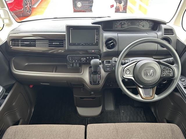 Ｎ－ＢＯＸ Ｌ　コーディネートスタイル　純正ナビ（ＶＸＭ－２２４ＶＦｉ）・バックモニター・ＥＴＣ付　ホンダセンシング　ＬＥＤヘッドランプ　両側パワースライドドア　電子制御パーキングブレーキ　シートヒーター　ロールサンシェード（8枚目）