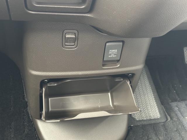 Ｎ－ＢＯＸ Ｌ　コーディネートスタイル　純正ナビ（ＶＸＭ－２２４ＶＦｉ）・バックモニター・ＥＴＣ付　ホンダセンシング　ＬＥＤヘッドランプ　両側パワースライドドア　電子制御パーキングブレーキ　シートヒーター　ロールサンシェード（25枚目）