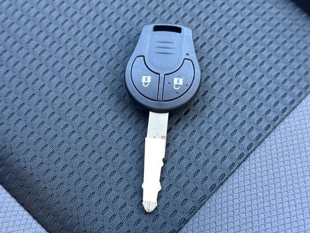 ＮＶ２００バネットバン ＤＸ　２人乗　キーレス　両側スライドドア　電動格納ドアミラー　パワーウィンドー　オートライト　エアコン　パワステ（20枚目）